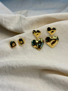 SET X 2 ARETES DOBLE CORAZÓN Y TOPOS GOLD